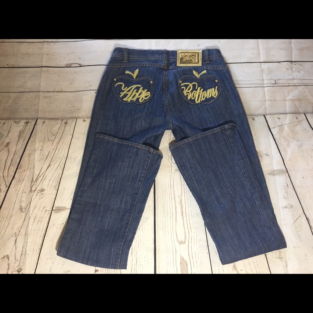 Apple bottom jeans! No boots with the fuuurrr!